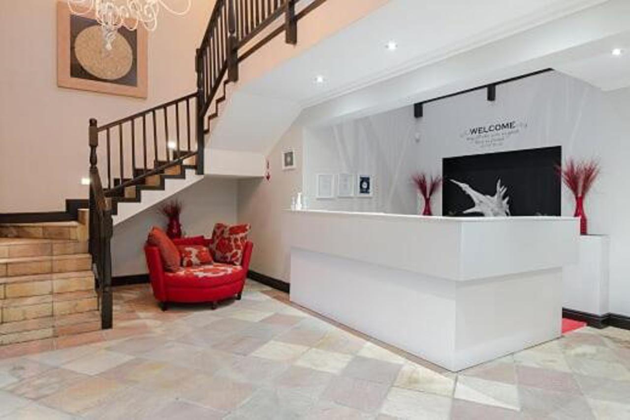 47Th On Howard Knysna Exterior foto