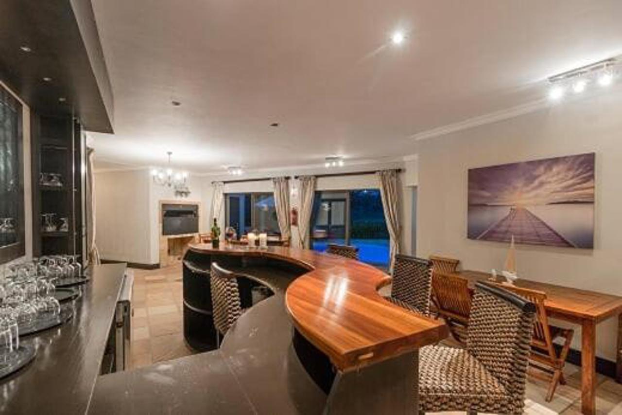 47Th On Howard Knysna Exterior foto